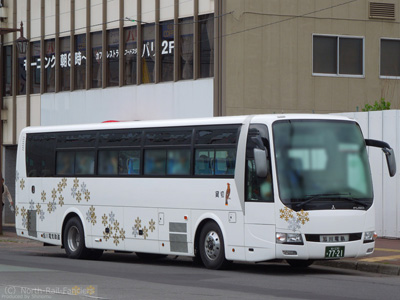 旭川電気軌道 KC-RA550MBN107